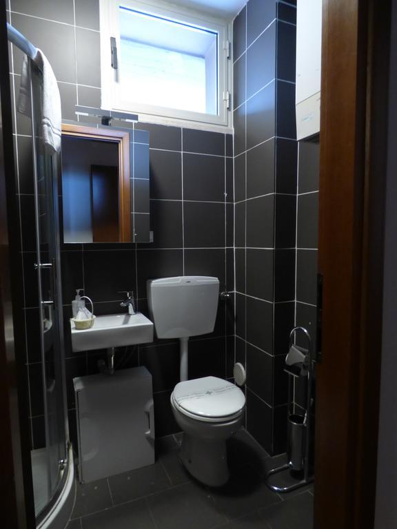 Holiday Matteotti Монтекатини Терме Екстериор снимка